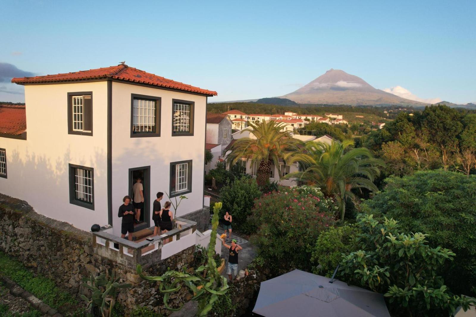 Loving Strangers Hostel Madalena  Eksteriør bilde